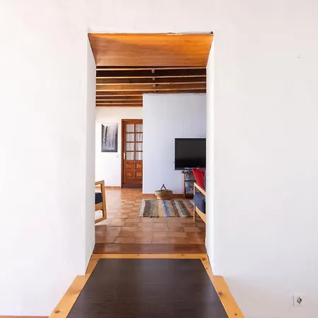 Apartment Comfy Casa Loe Rustic House El Pinar & Terrace Taibique