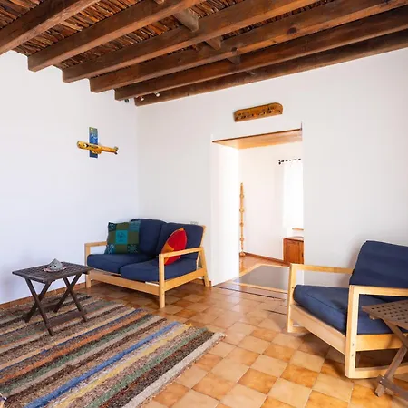 Comfy Casa Loe Rustic House El Pinar & Terrace Тайбике